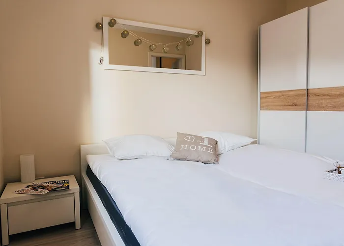 Elite Center アパート