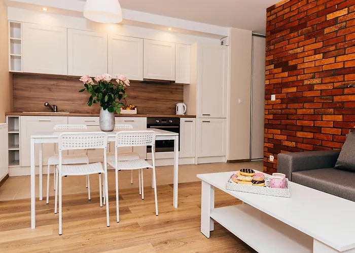 アパート Elite Center