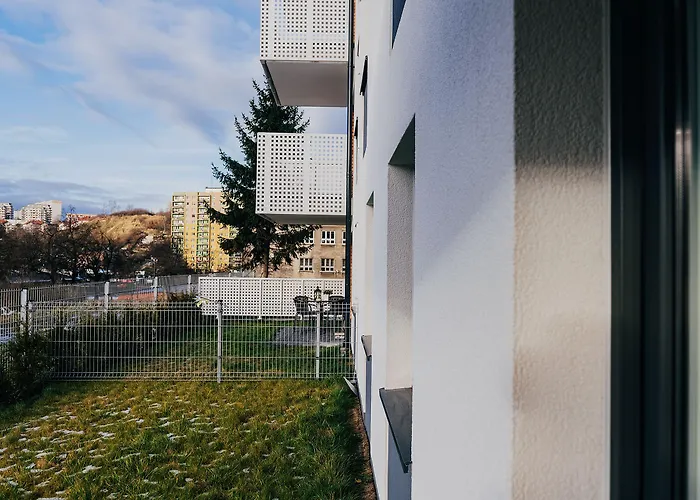 アパート Elite Center